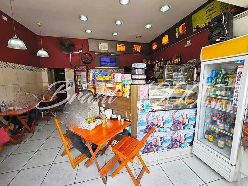 Lanchonete no Centro de Barueri, SP