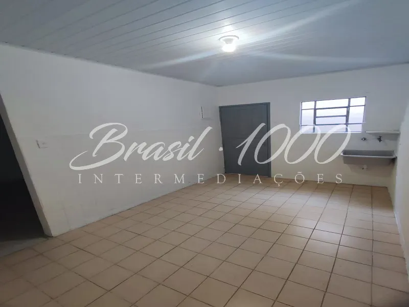 Casa ampla localizada na Vila Medeiros, São Paulo - SP.