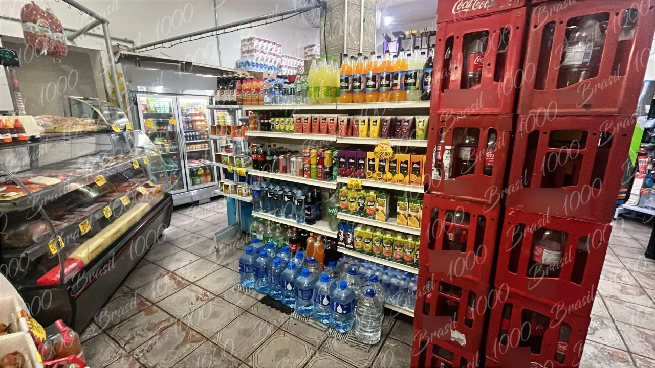 Mercado à venda no Parque Císper